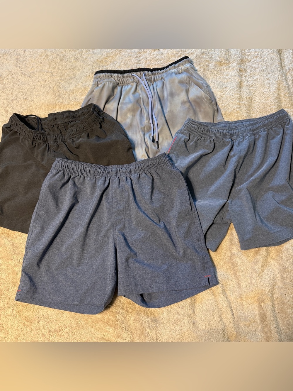 Chubbies Men's Athletic Swim / Gym Shorts Bundle Size Small 5.5” Inseam